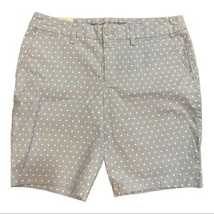 NWT Khakis by GAP Blue Polka Dot SHORTS Women’s 6 Bermuda 9” Inseam The City